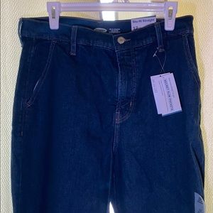 Old Navy sky-hi rise straight legged women’s jeans